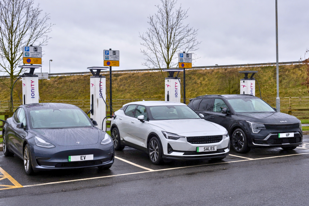 Electric Vehicles Capture More Than a Quarter of New Car Sales